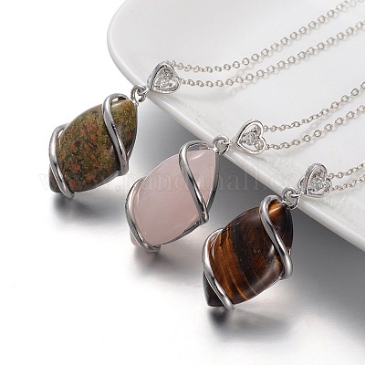 Ожерелья кулона из драгоценных камней со стразами из латуни NJEW-JN01188-1